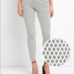 NWT Gap Curvy Skinny dress pants in size 4 tall